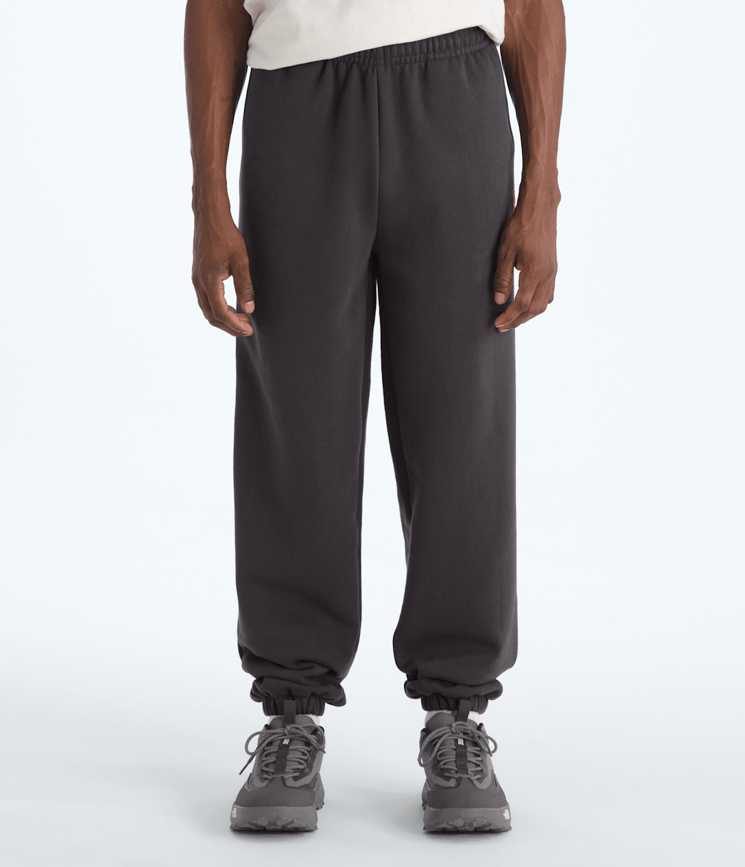 The North Face Featured | Men’s TNF™ Red Box Sweatpants