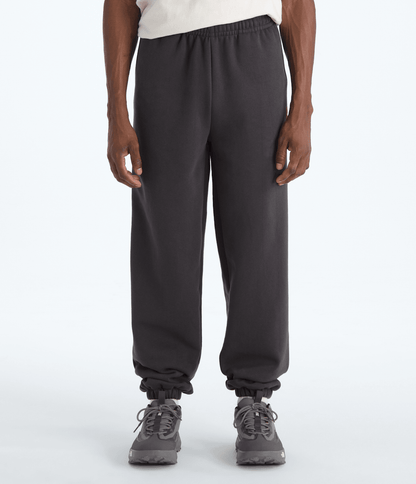 The North Face Featured | Men’s TNF™ Red Box Sweatpants
