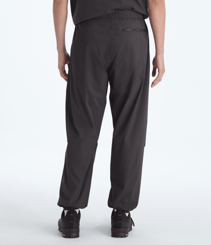 The North Face Everyday | Men’s TNF™ Red Box Packable Wind Pants
