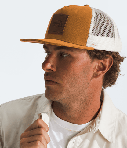 The North Face Quality | Half Dome Trucker Hat